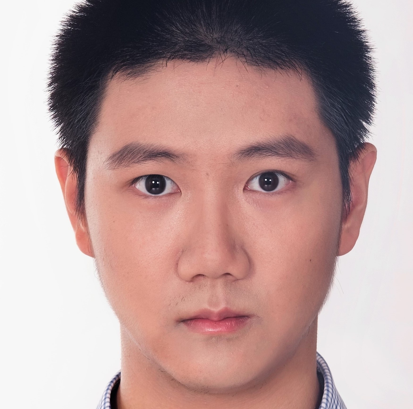Yatian Liu Headshot